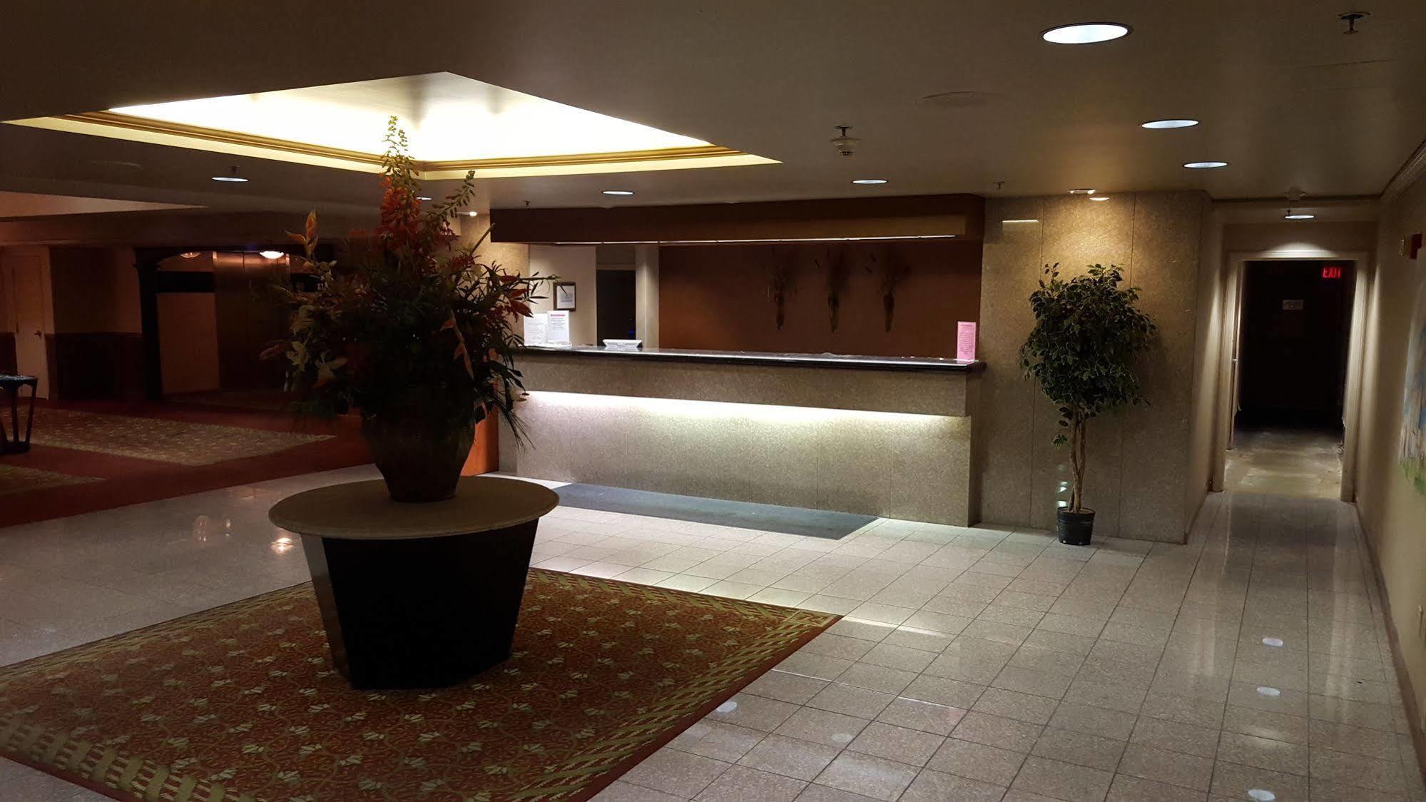 Rodeway Inn Akron Zewnętrze zdjęcie